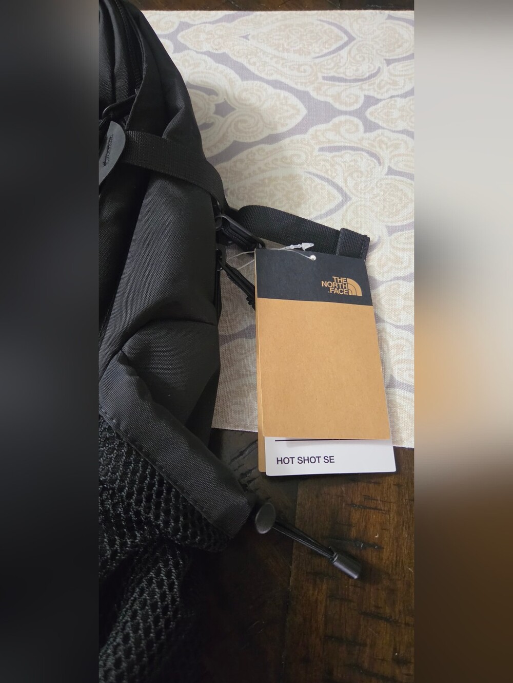 THE NORTH FACE Hot Shot SE Backpack - Picture 10 of 15